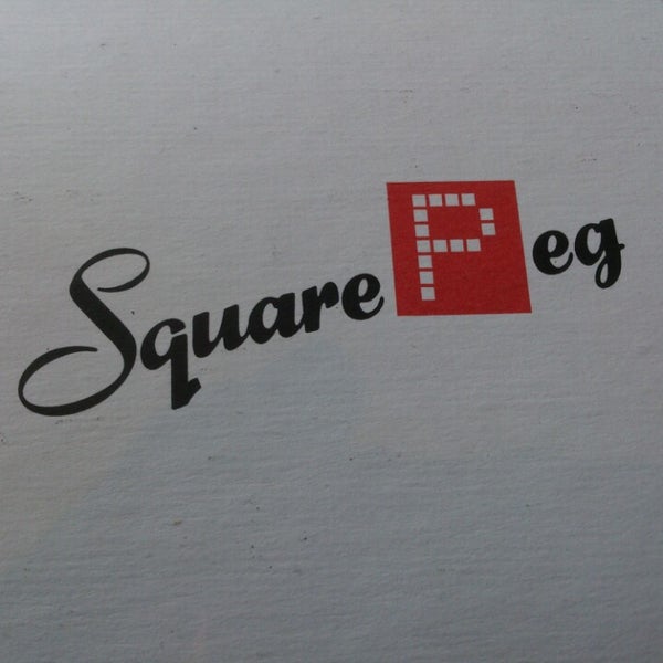 รูปภาพถ่ายที่ Square Peg โดย Danny T. เมื่อ 5/22/2013