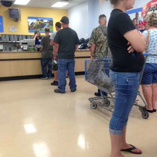 Walmart Supercenter Beckley'de Hipermarket'da fotoğraflar