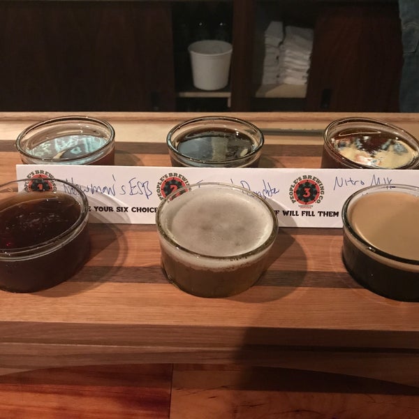Photo taken at People&#39;s Brewing Company by Kevin N. on 12/1/2018