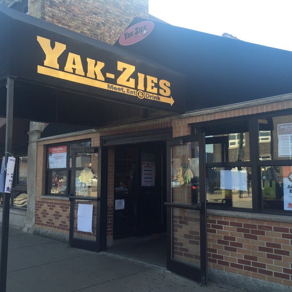 Photo taken at Yak-Zies Bar-Grill by Kevin N. on 11/8/2016