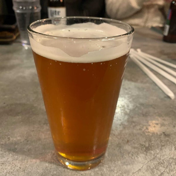 Photo taken at D&#39;Agostino&#39;s Pizza and Pub Wrigleyville by Kevin N. on 11/1/2020