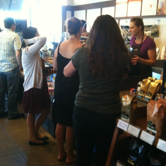 10/20/2012 tarihinde Vickie C.ziyaretçi tarafından Peet&#39;s Coffee &amp; Tea'de çekilen fotoğraf
