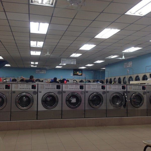 Hillside Super Laundromat Laundry Service