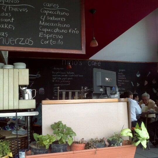 Ninos Cafe, San Jose, La Uruca, ninos cafe, Дайнер. 