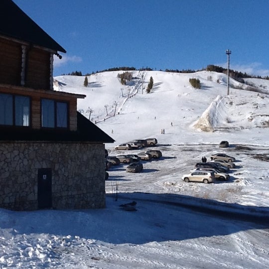 Снимок сделан в Хвалынский горнолыжный курорт пользователем Ivan I. 3/8/2013