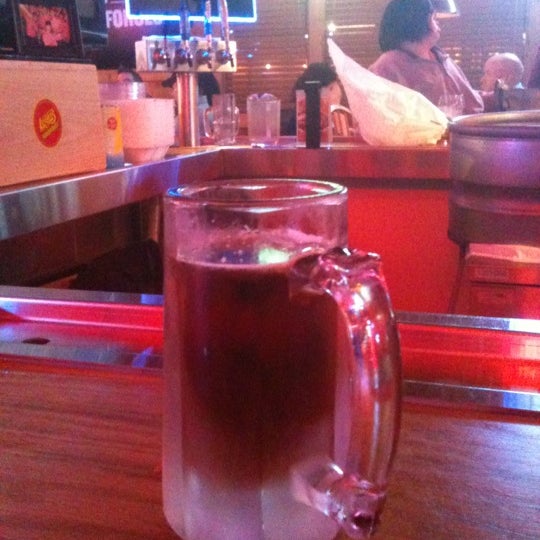 logan's roadhouse beer mugs