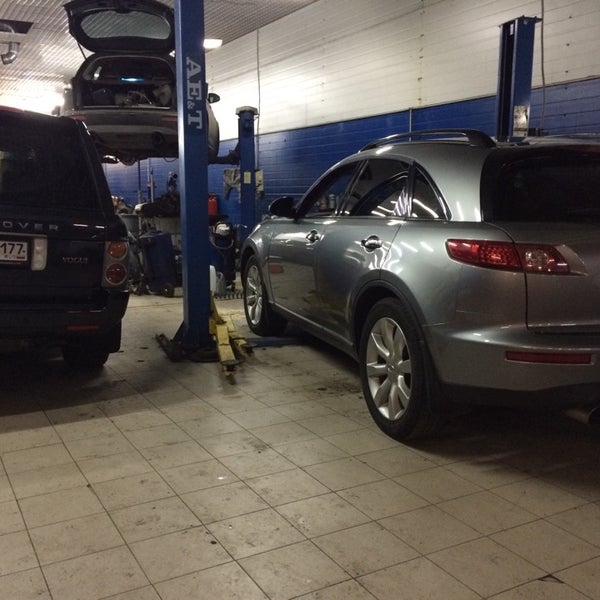 клубный сервис инфинити. 3d hunter сход развал спб. автосервис nissan. инфинити qx56 на подъемнике. автосервис инфинити.