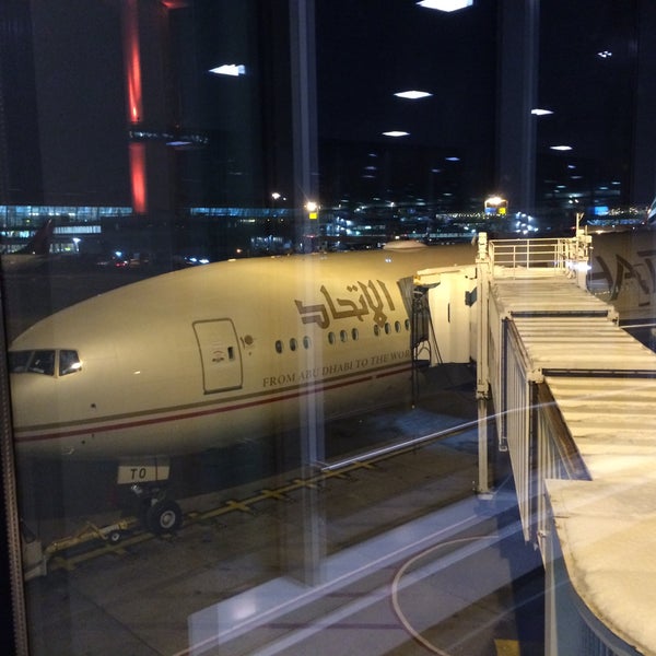 Etihad Airways Flight EY 002 Plane in Frankfurt am Main