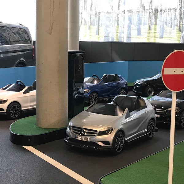 Mercedes Benz Kinder Verkehrsschule Franklinstrasse Salzufer 1