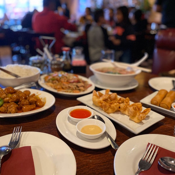 Photo taken at Kung Fu Thai &amp; Chinese Restaurant by Daniel S. on 12/22/2019