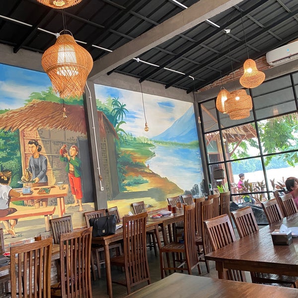 Photos At Daun Kelapa Sundanese Restaurant In Kelapa Gading
