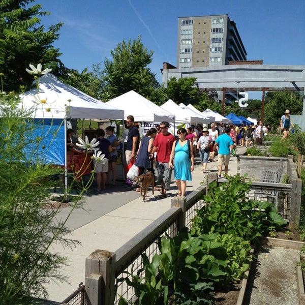 Photo taken at Wychwood Barns Farmers&#39; Market by Kevin F. on 7/13/2013