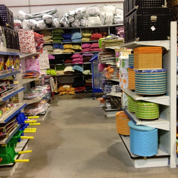 Hiper Asia Yi Li Du - 3 tips from 149 visitors