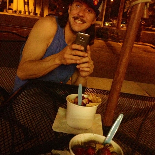 Photo taken at Aloha Yogurt by Amy B. on 5/25/2013