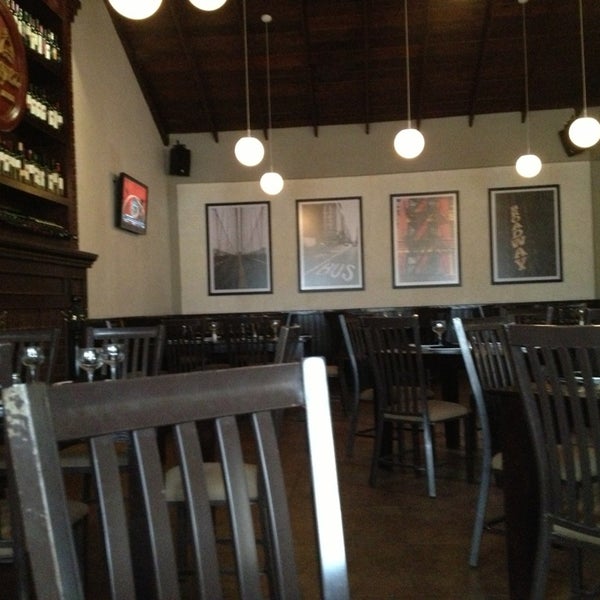 Photo taken at El Feligrez Steak House by Manuel T. on 2/22/2013