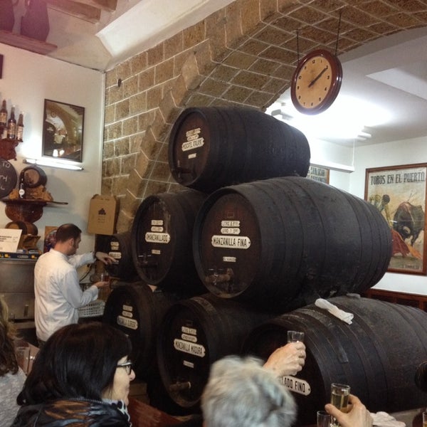 Photo taken at Taberna La Manzanilla by Ana D. on 4/3/2015