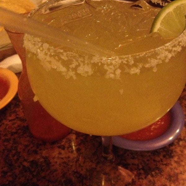 2/22/2014에 Carolyn M.님이 El Paisano Mexican Restaurant에서 찍은 사진