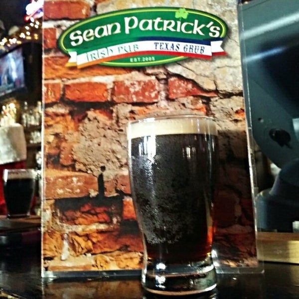 Foto tomada en Sean Patrick&#39;s Irish Pub  por Aaron M. el 12/8/2015
