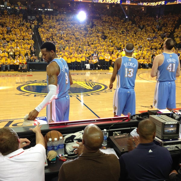 รูปภาพถ่ายที่ Oakland Arena โดย Miller เมื่อ 5/3/2013
