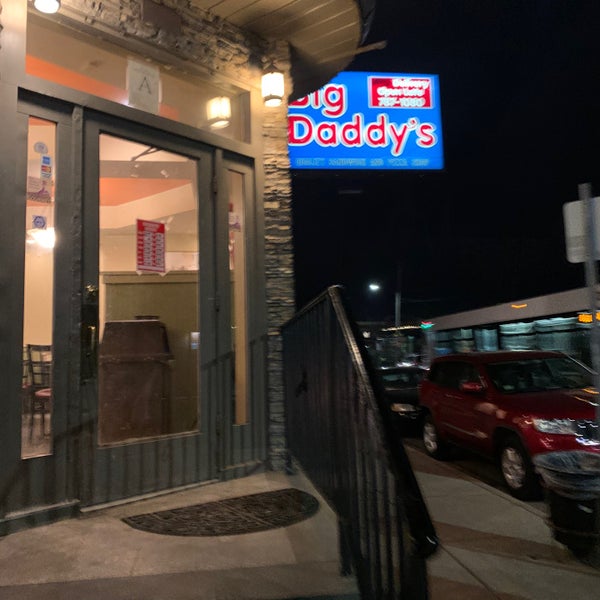 Foto diambil di Big Daddy&#39;s Pizza &amp; Sub Shop oleh Brad S. pada 2/17/2020