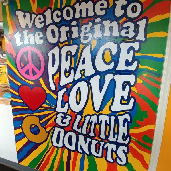 Photo taken at Peace, Love &amp; Little Donuts by MisterEastlake on 1/7/2019