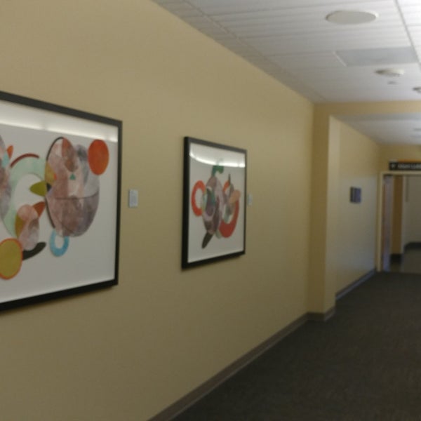 Walkway Connecting Overlake Hospital And Kaiser Permanente Bellevue, WA