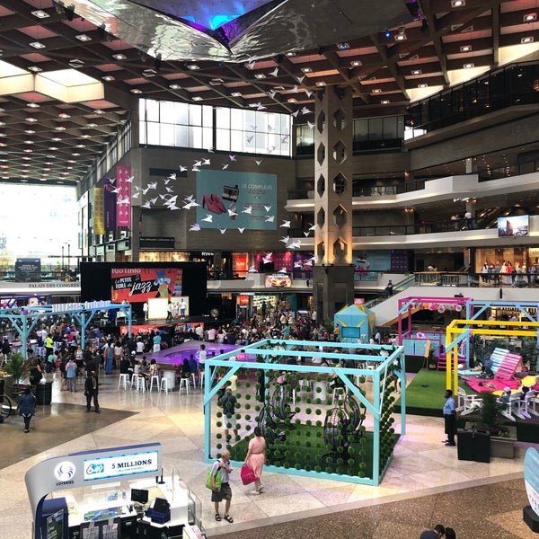 Photo taken at Complexe Desjardins by Ross S. on 7/5/2019