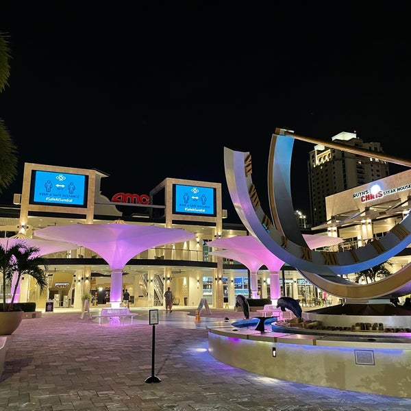 Photo taken at Sundial St. Pete by Ross S. on 4/17/2021