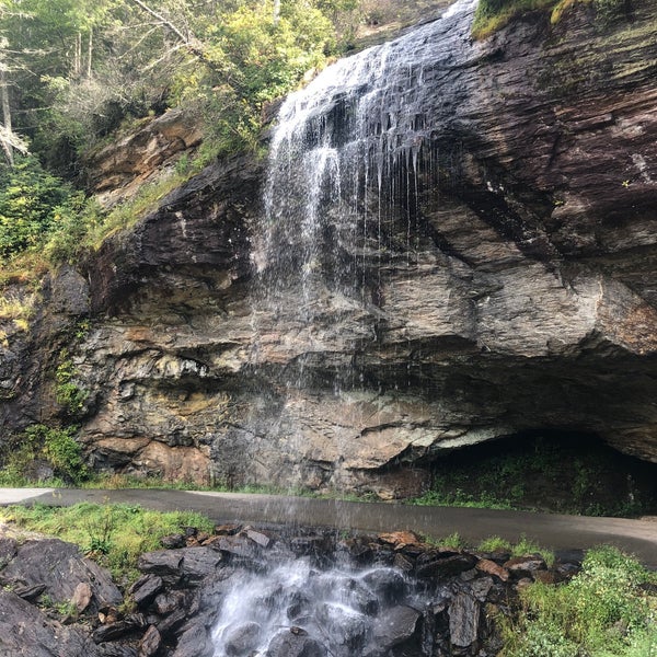 Photos At Bridal Veil Falls Highlands Nc Photos At Bridal Veil Falls Highlands Nc