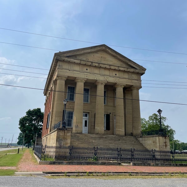 Shawneetown Bank State Historic Site Shawneetown, IL