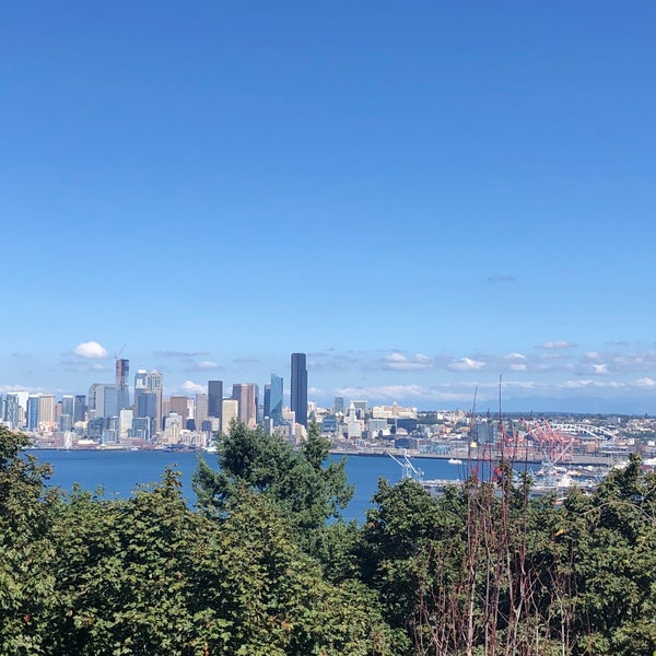 Admiral View Point Scenic Lookout in North Admiral