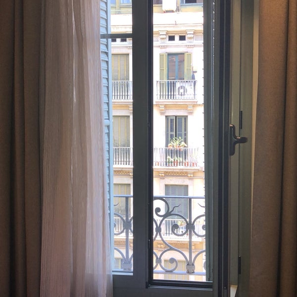 Das Foto wurde bei Hotel Àmbit Barcelona von Анастасия С. am 7/17/2018 aufgenommen