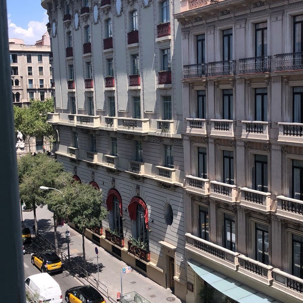 Снимок сделан в Hotel Àmbit Barcelona пользователем Анастасия С. 7/17/2018