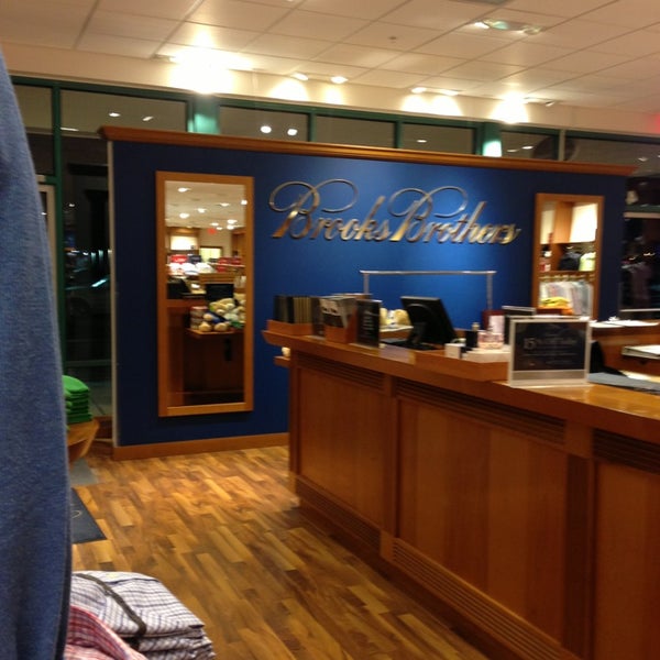 Brooks Brothers Outlet Clothing Store in St Augustine