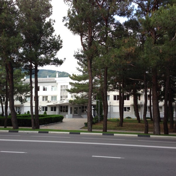 колледж кубанского государственного университета в геленджике. кубанский государственный университет геленджик. филиал кубгу в новороссийске. филиал кубанского государственного университета в г геленджике. учебные заведения геленджика.