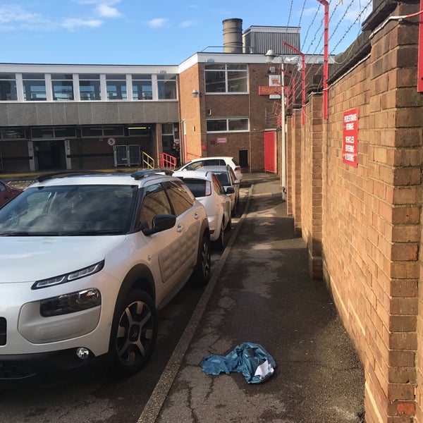 Royal mail delivery Office Plaistow High Street