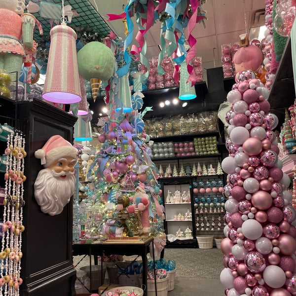 Holiday Warehouse Plano, TX