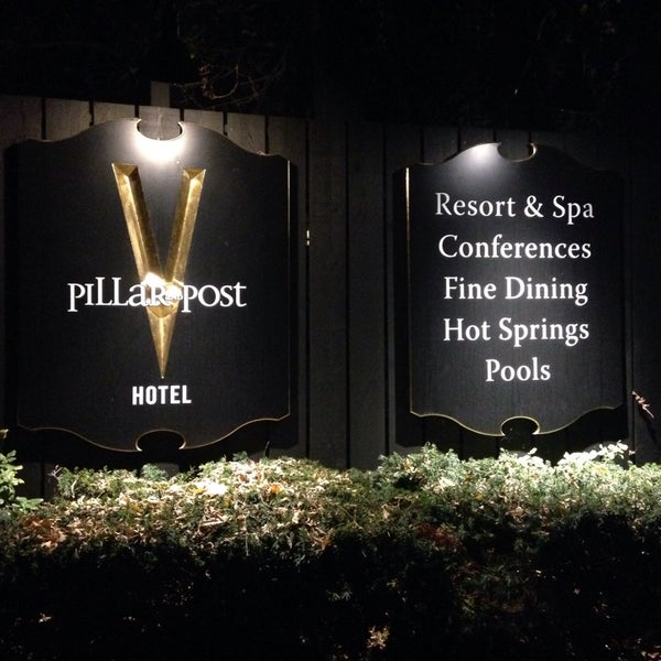 11/16/2014 tarihinde Aries L.ziyaretçi tarafından Pillar and Post Inn'de çekilen fotoğraf