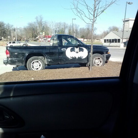 Photo taken at Hy-Vee by Bethany S. on 11/22/2012
