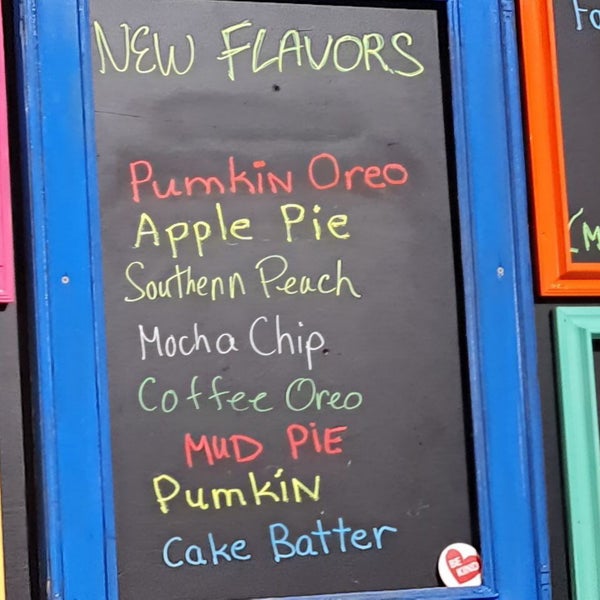 Brick Block Ice Cream Shop Chatham Bars Avenue