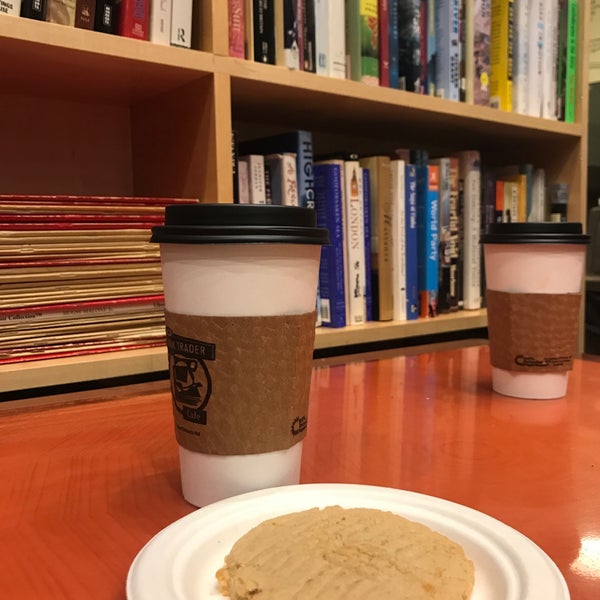 Foto diambil di Book Trader Cafe oleh Jen O. pada 1/27/2018