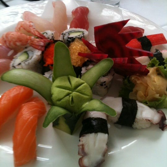 Снимок сделан в Restaurante Sapporo - Itaim Bibi пользователем Alek-sander M. 10/7/2012