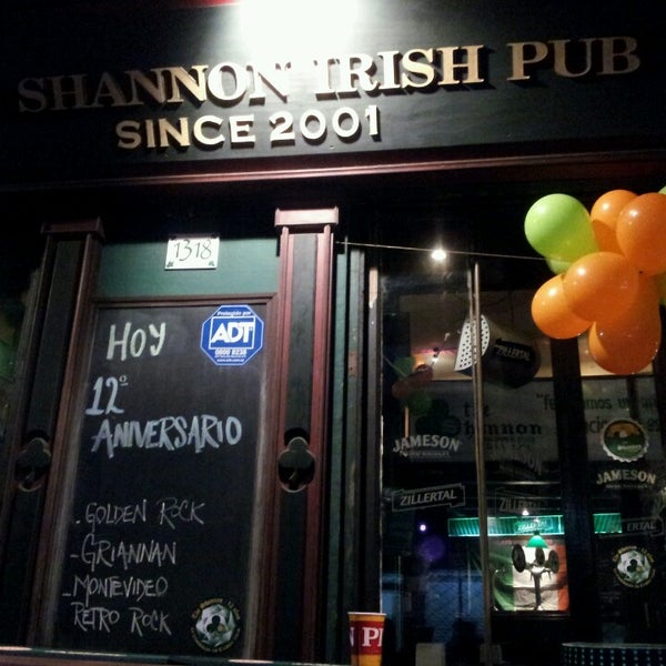 Photo taken at The Shannon Irish Pub by Lorena X. on 4/18/2013