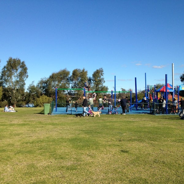 Riverside Gardens Dog Run In Bayswater