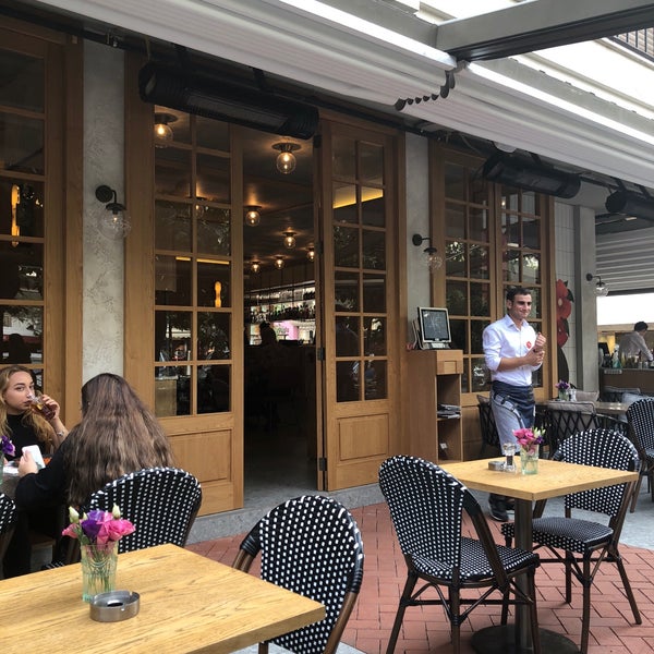 9/13/2018にABDがYüzde Yüz Restaurant &amp; Cafeで撮った写真