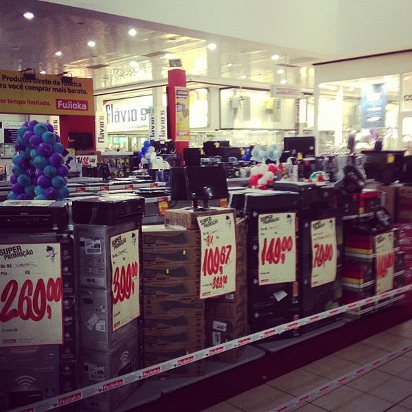 5/3/2013에 Matheus F.님이 Araguaia Shopping에서 찍은 사진