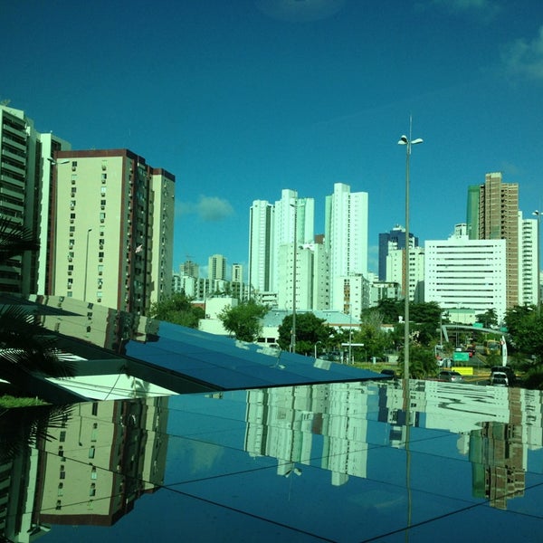 Foto diambil di Shopping Recife oleh Carla F. pada 2/25/2013