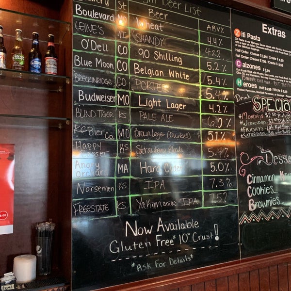 5/31/2019 tarihinde Chris C.ziyaretçi tarafından AJ&#39;s NY Pizzeria of Topeka'de çekilen fotoğraf