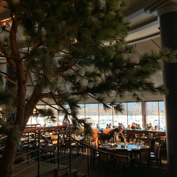 3/3/2019 tarihinde Erin L.ziyaretçi tarafından Palisade Restaurant'de çekilen fotoğraf