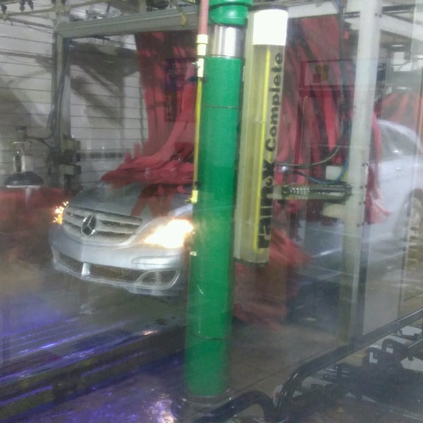 Photos At Club Corners Car Wash Automotive In Johns Creek Photo Taken At Club Corners Car Wash By Socal S On 12 24